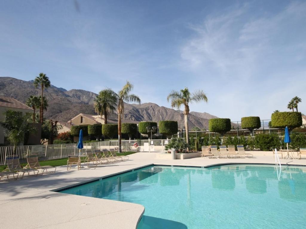 Plaza Villa Downtown Condo Permit# 2877 Palm Springs Room photo